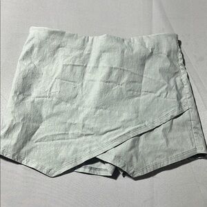 Blue blush girls skort size L